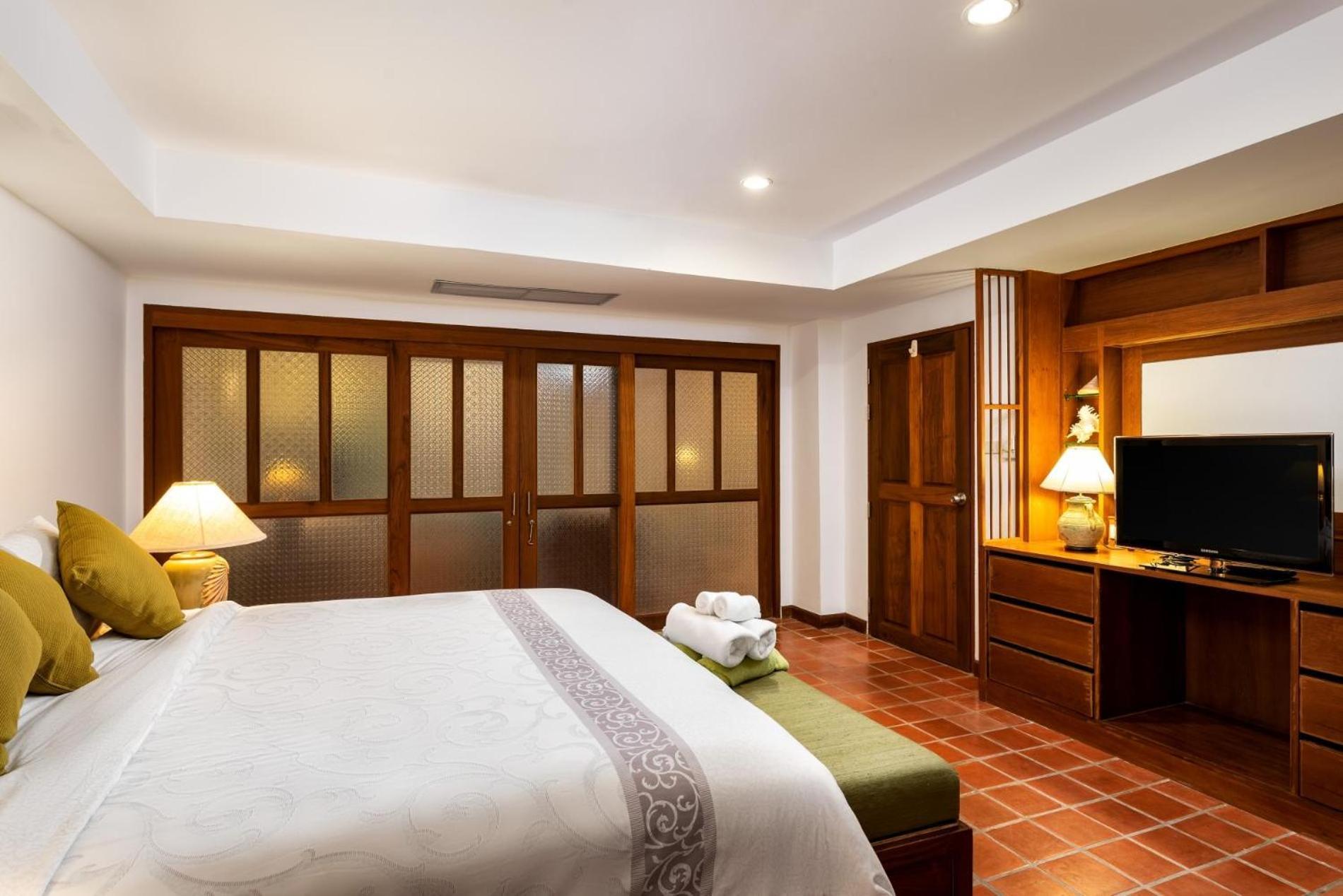 The Sands 2 Bedroom Apartment Naiharn Nai Harn Exterior photo