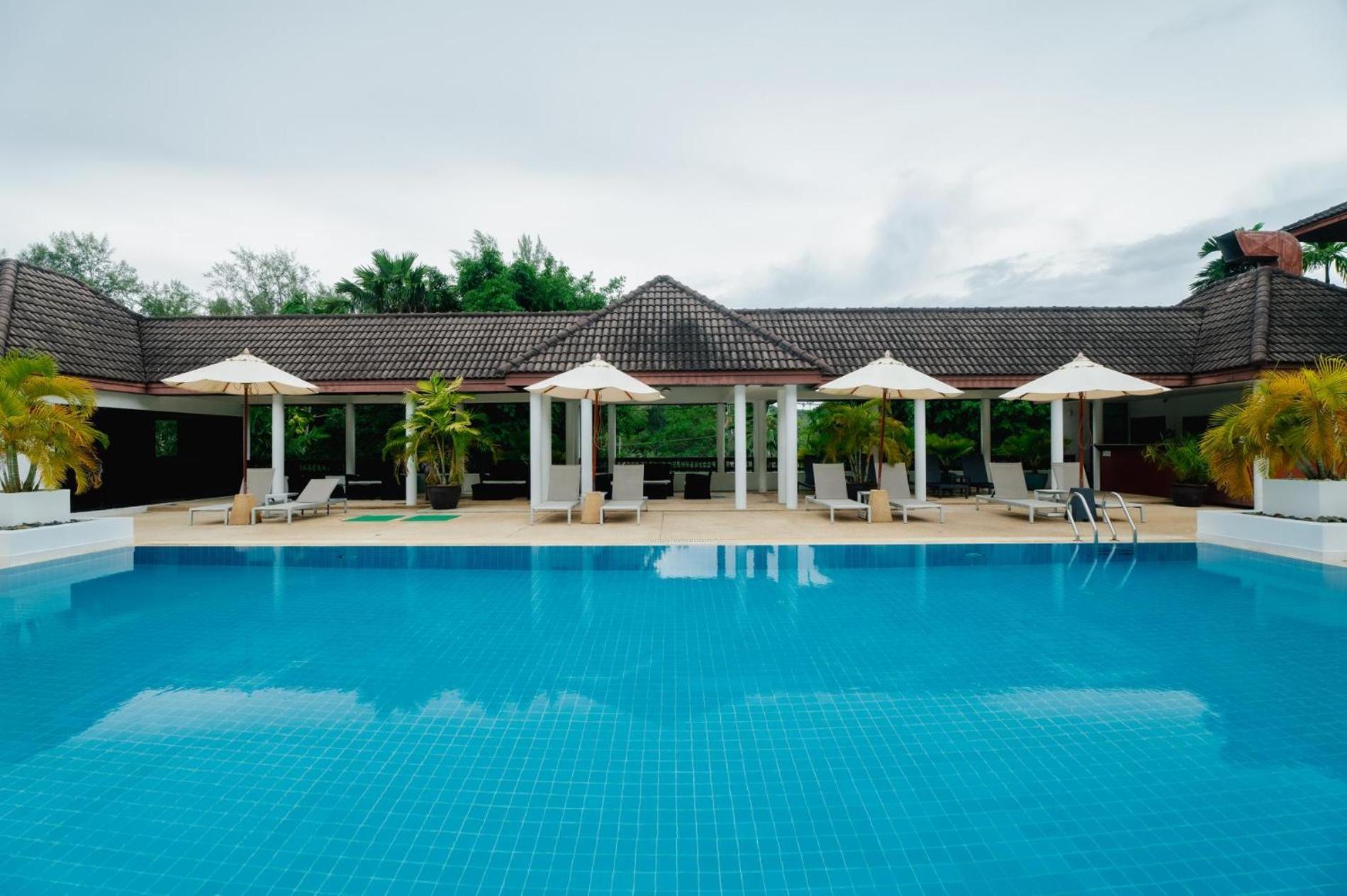 The Sands 2 Bedroom Apartment Naiharn Nai Harn Exterior photo