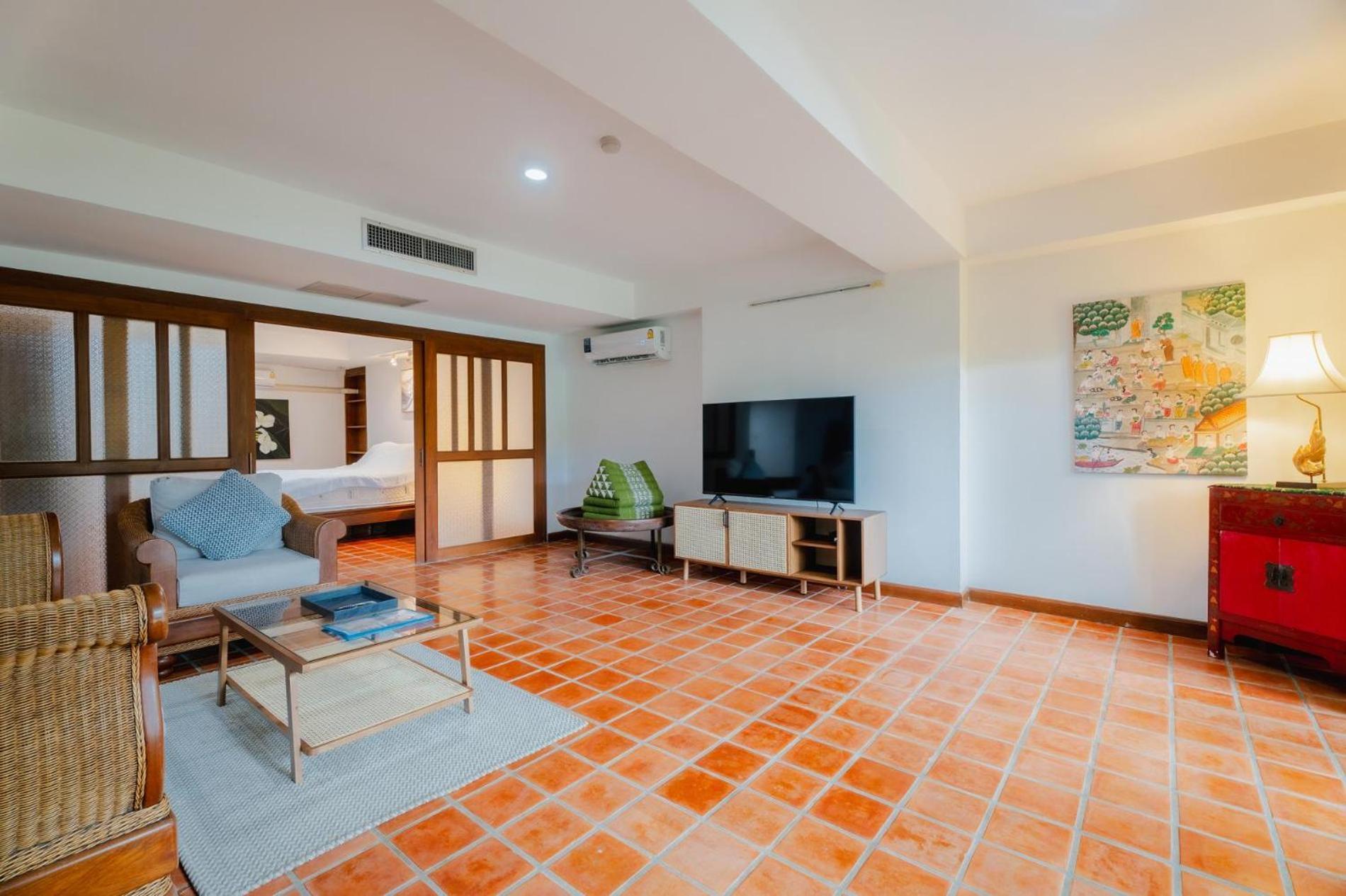 The Sands 2 Bedroom Apartment Naiharn Nai Harn Exterior photo
